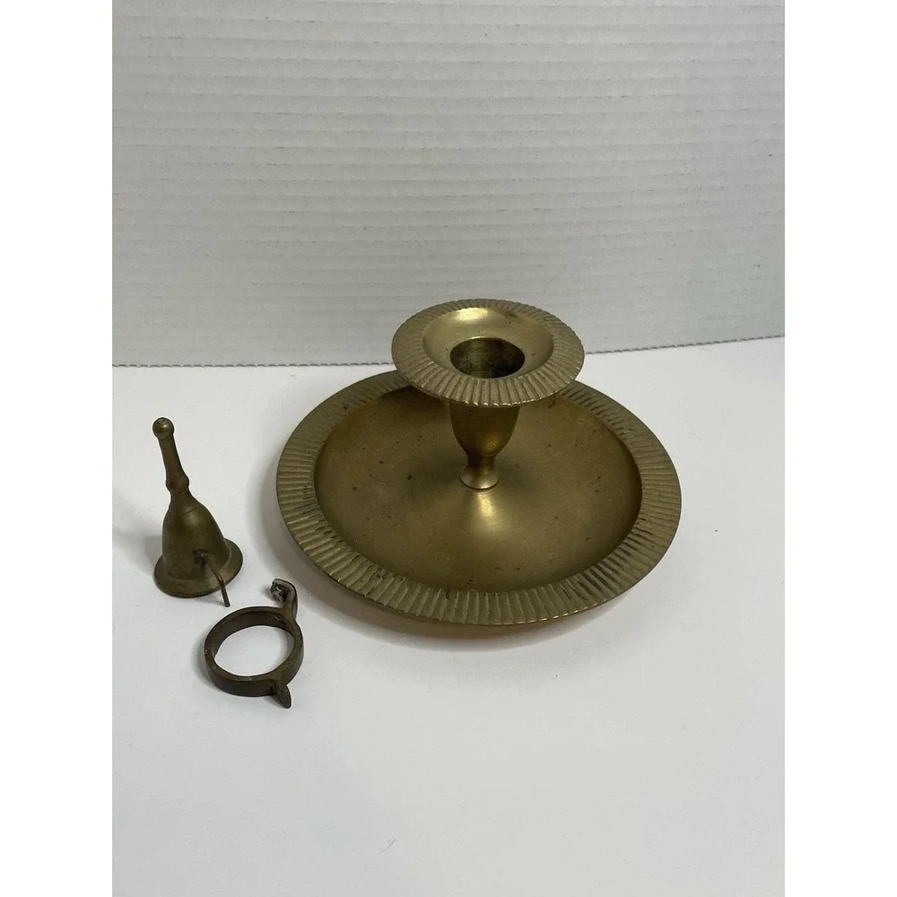 Vtg Commodore Solid Brass Chamber Round Base Candle Stick Holder W/ Snuffer